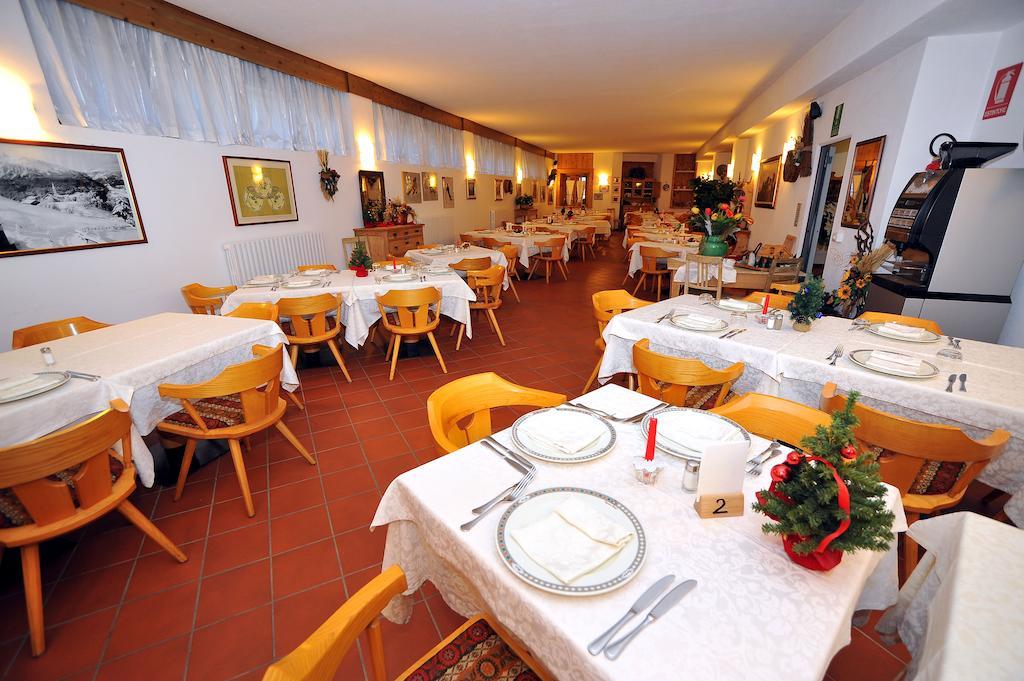 Hotel Derby Bormio Exterior photo