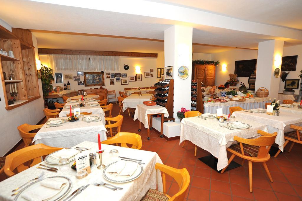 Hotel Derby Bormio Exterior photo